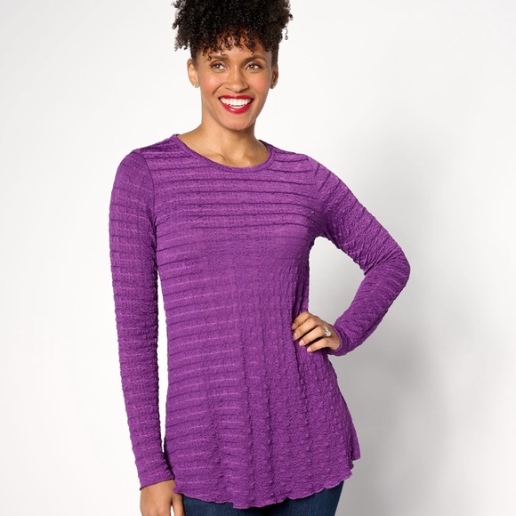 LOGO Layers by Lori Goldstein Sz L Stretched Crinkle Smocked Top Sparkling Grape - Picture 1 of 6